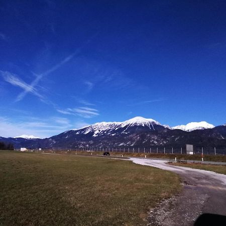 Edelweiss Apartment Radovljica Bagian luar foto